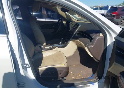 2016 Chevrolet Malibu Limited Ltz z USA, uszkodzony, nr VIN 1G11E5SA7GF103683